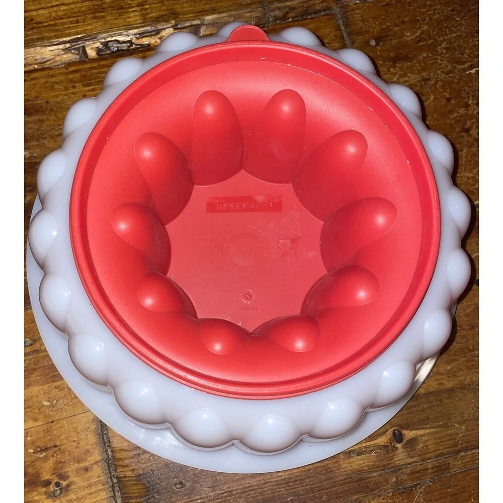 TUPPERWARE Jel-Ring Salad Dessert Punch Bowl Ice Mold Ring Red